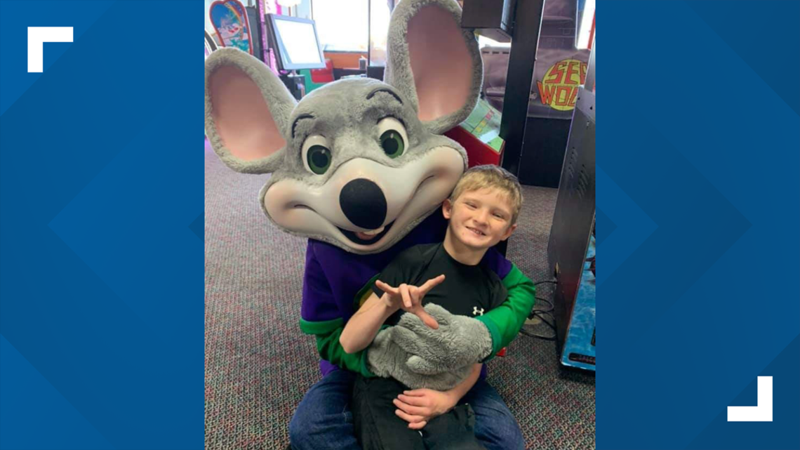 Chuck E. Cheese mascot in Waco upset due to coronvirus closure
