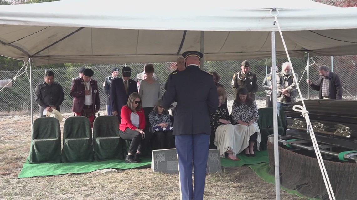 US WWII vet laid to rest in Gatesville