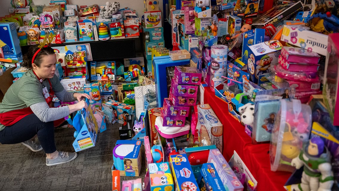 Thousands of Toys make their way to Texas Children’s Hospitals