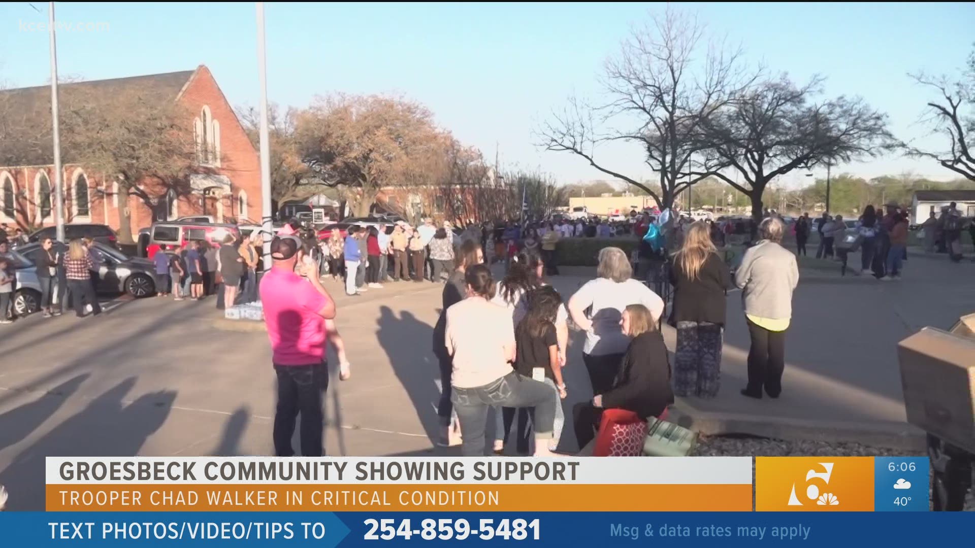 More than a hundred people met at the Limestone County Courthouse Sunday evening to hold a prayer vigil in support of DPS Trooper Chad Walker.