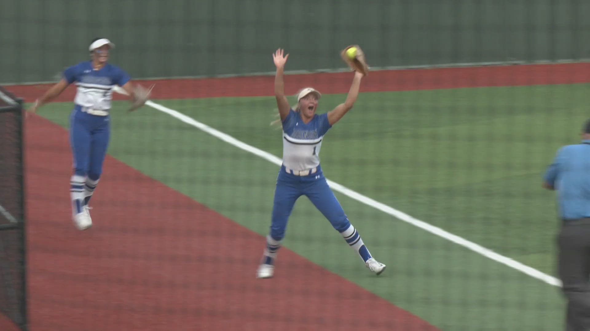 West, Robinson, Lake Belton, Midway and more resumed their series on Friday after facing weather delays the day before.