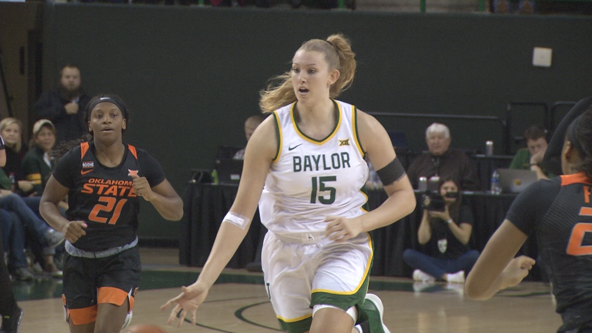The Lady Bears moved Lauren Cox, normally a post, to a guard spot as part of a bigger lineup.