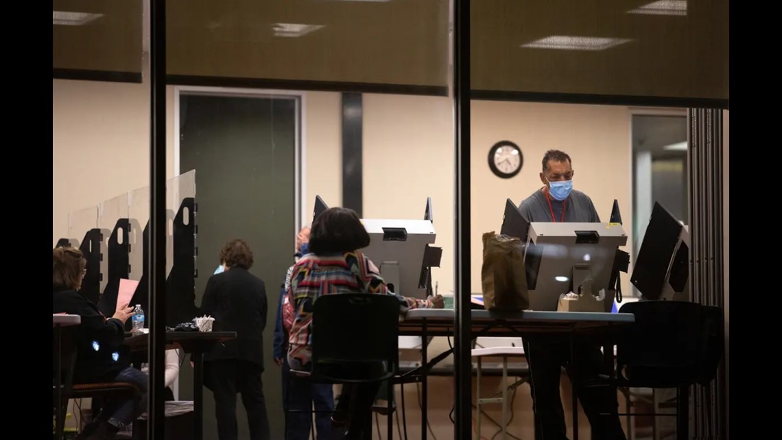 No, Texas voting machines aren't manipulating your votes - Vimarsana News