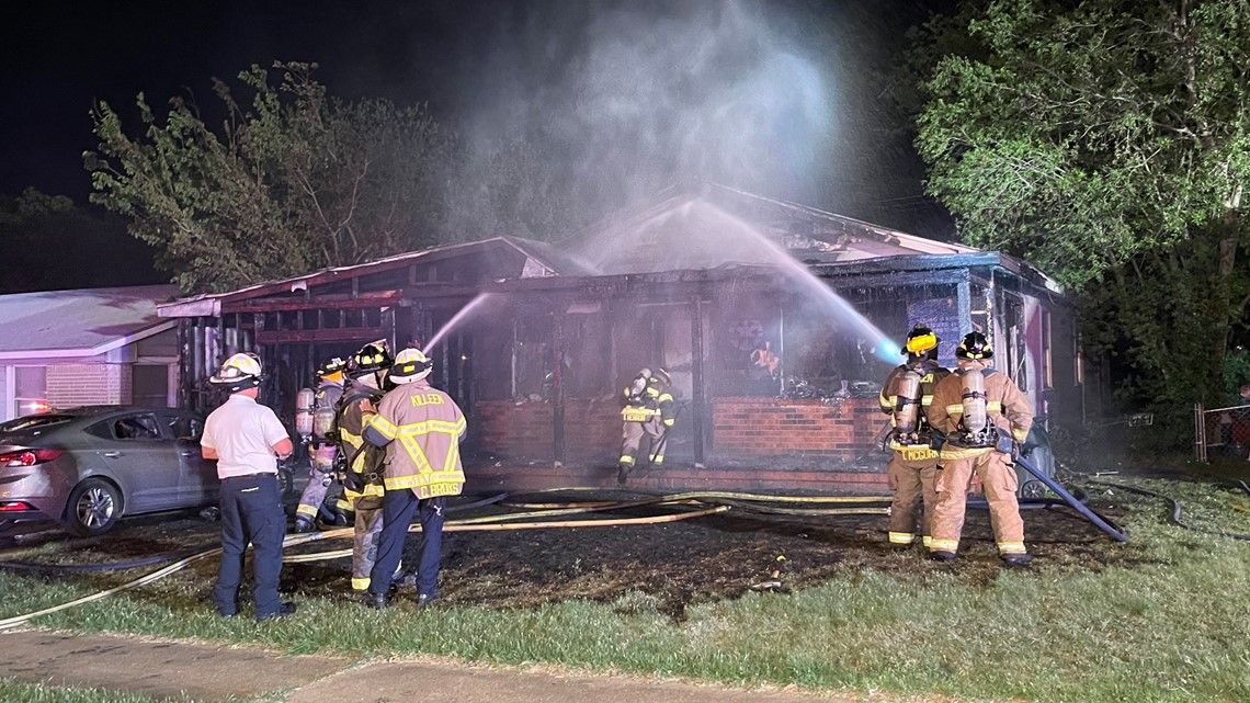 Overnight house fire in Killeen under investigation