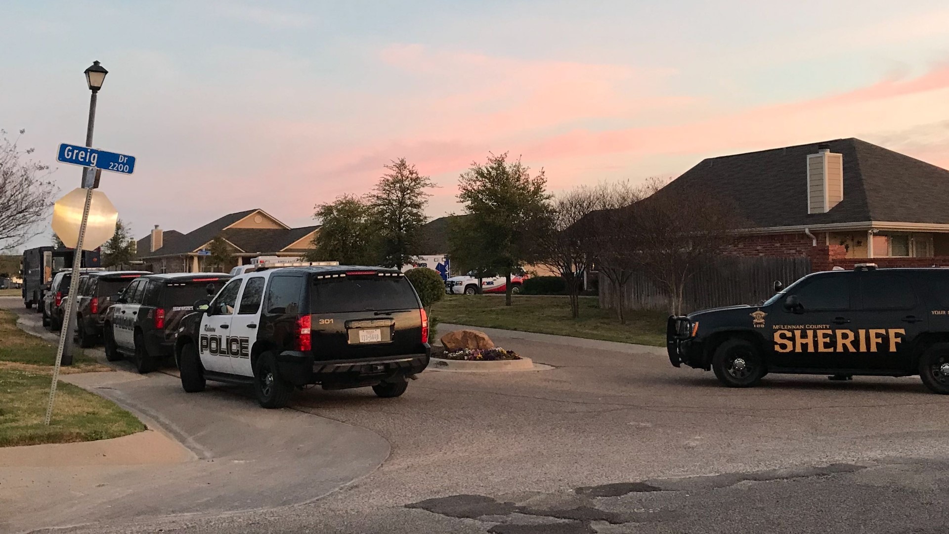 A nearly eight-hour standoff in Robinson ended Wednesday morning when a 29-year-old man reportedly shot and killed himself in his home.