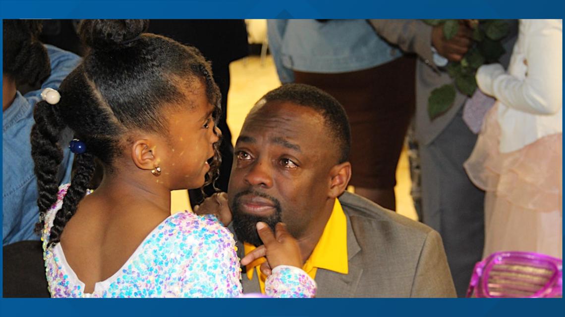 Black Fathers Waco Daddy-daughter dance in Waco, Texas - Vimarsana News