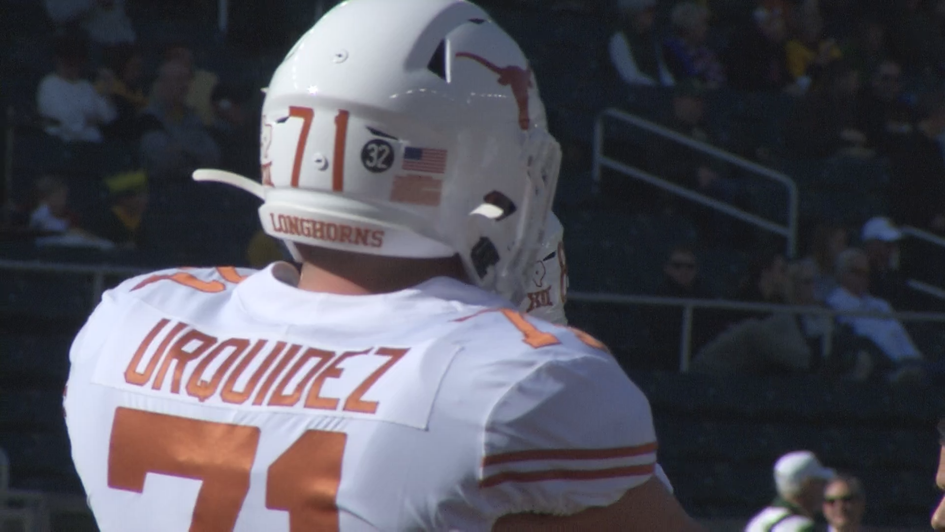 Urquidez signed with the Longhorns and enrolled in time for the 2016 season.