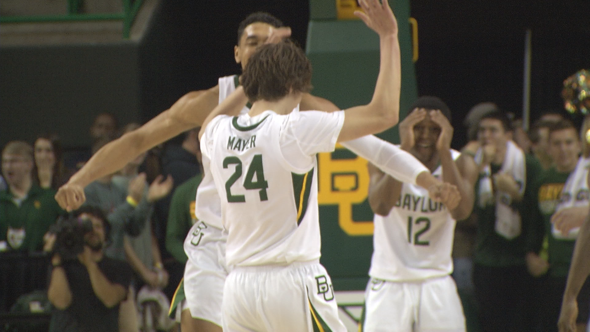 Baylor knotched its 22nd-straight win, moving to 12-0 in conference play for the first time in program history.