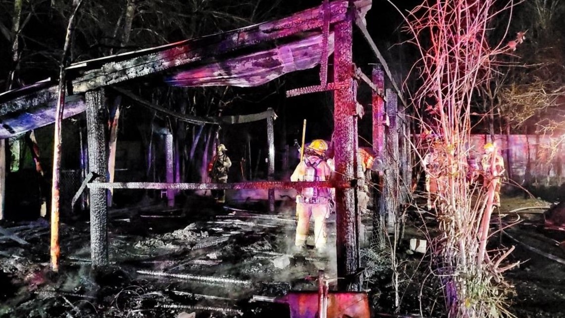 Temple fire causes multiple road closures by South 35th - Vimarsana News