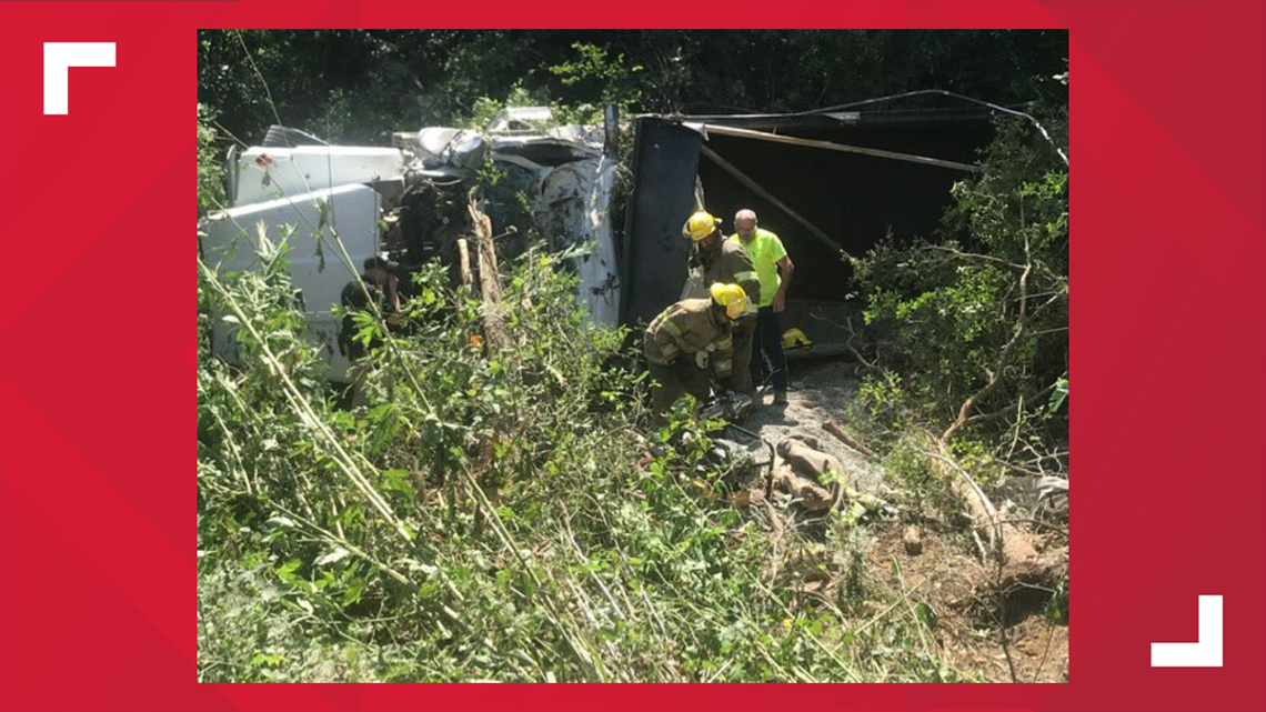 Driver killed after losing control of truck near Lorena