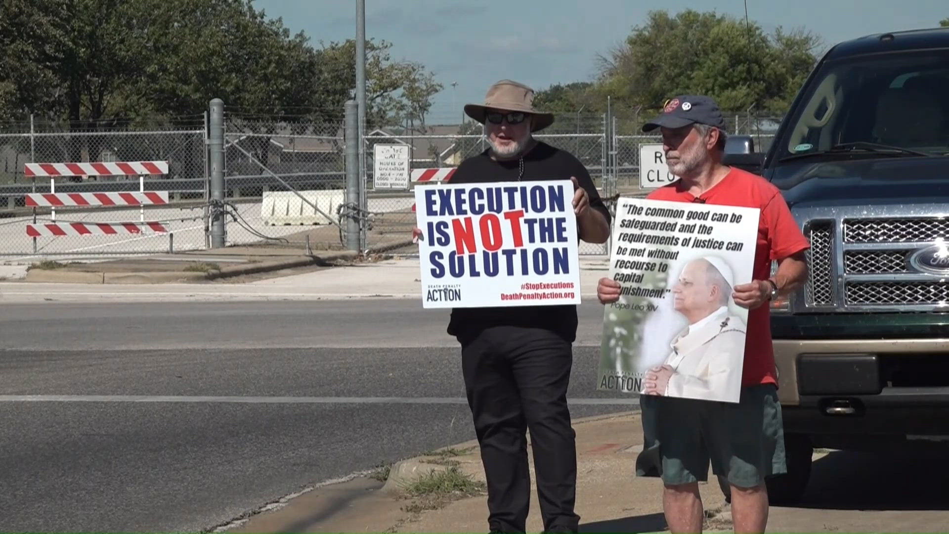 Protesters gather in Fort Hood against Hasan execution | kcentv.com