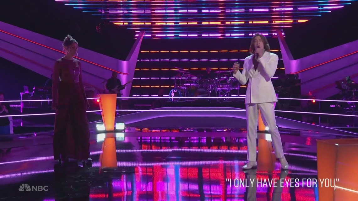 Salado singer enters battle round on 'The Voice'