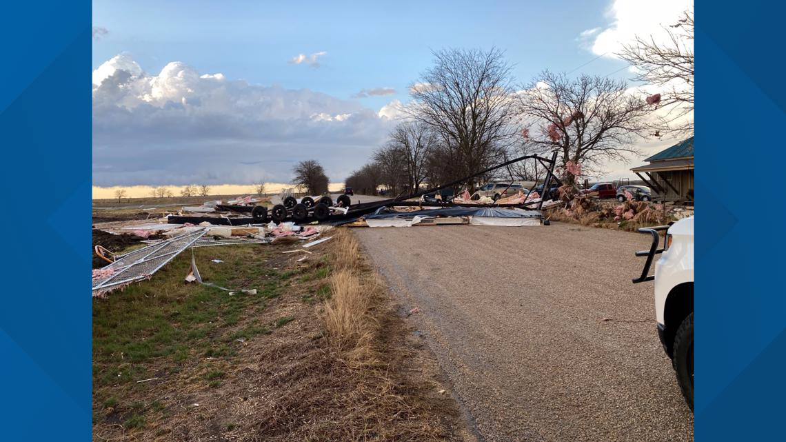 Damage reported in Jarrell, Texas following tornado in Round Rock