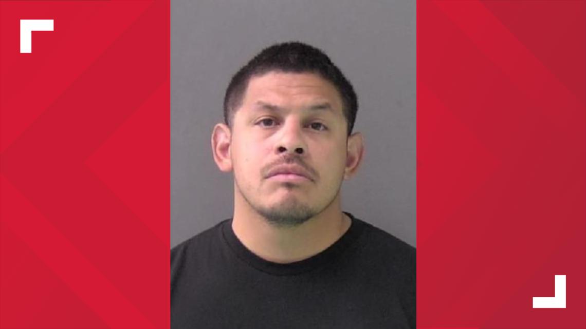 Killeen officer turns himself in to Bell County Jail for a domestic