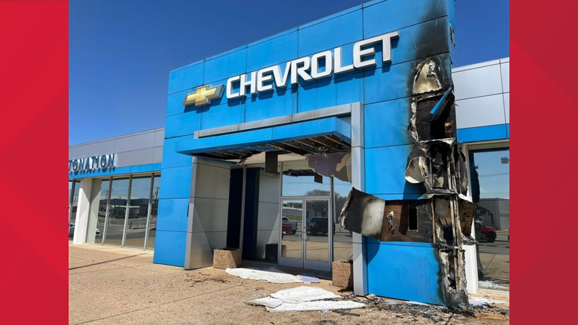 Fire damages Waco Chevrolet dealership