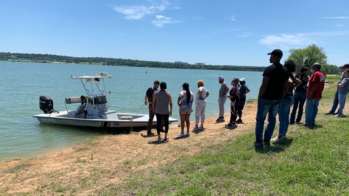 Police identify jet skier who drowned in Lake Waco - Vimarsana News