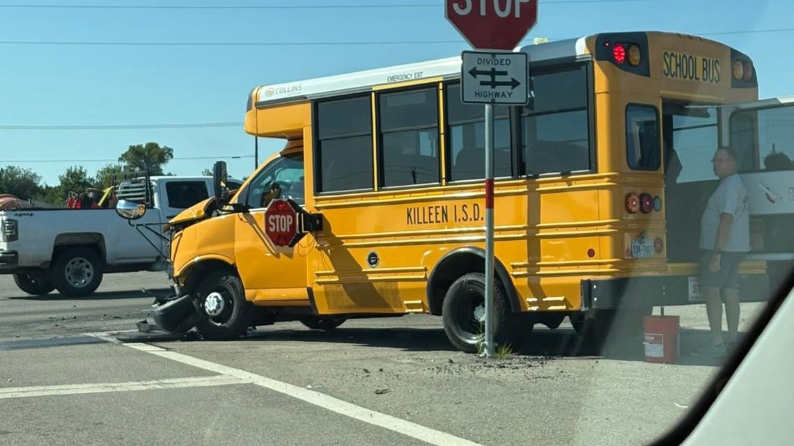 BREAKING Four Injured In Killeen Crash Involving School Bus Kcentv breaking-four-injured-in-killeen-crash-involving-school-bus-kcentv