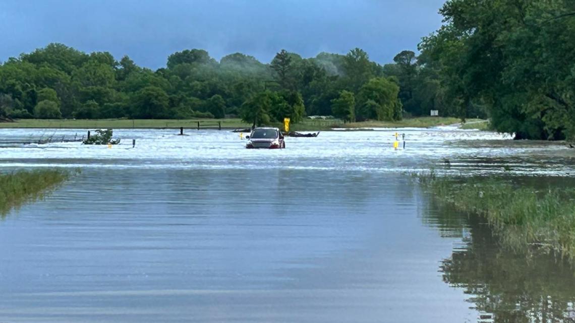 Torrential rain leads to rescues, flooded Central Texas roads | kcentv.com