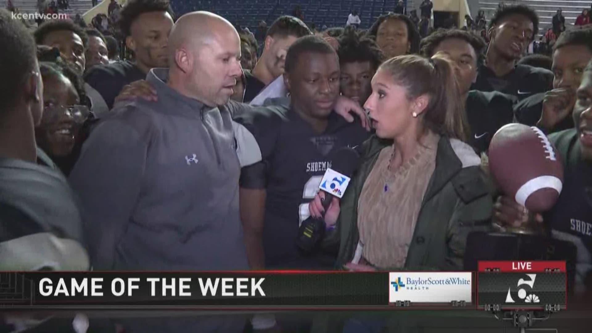Niki Lattarulo presents our Week 11 Game of the Week champions their trophy