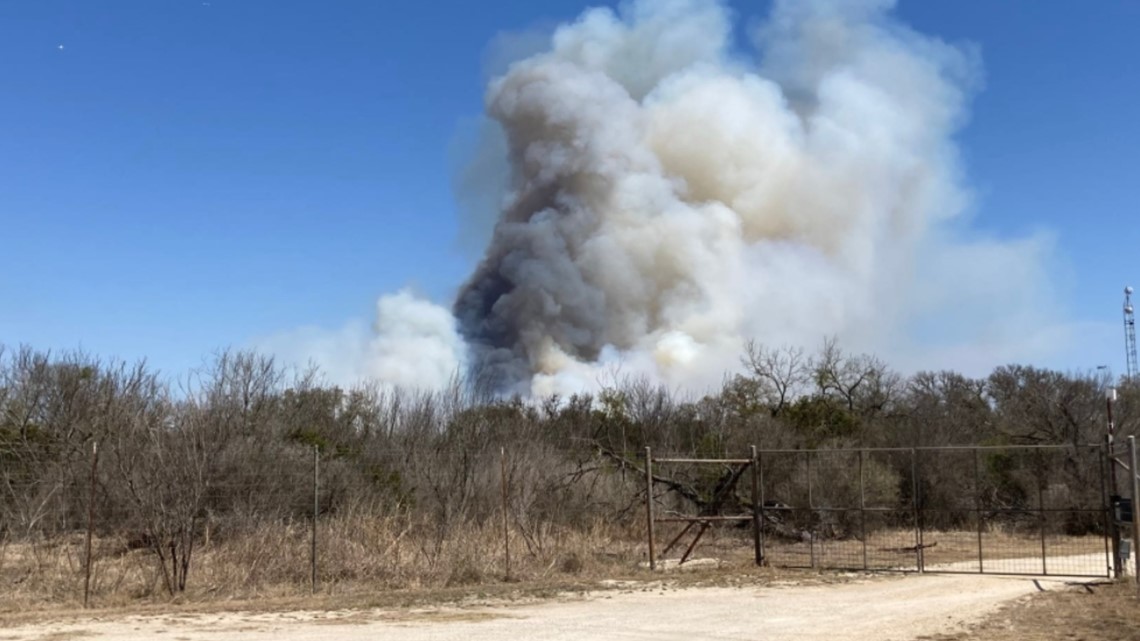 Timeline, updates on Crittenberg Complex Fire in Texas - Vimarsana News