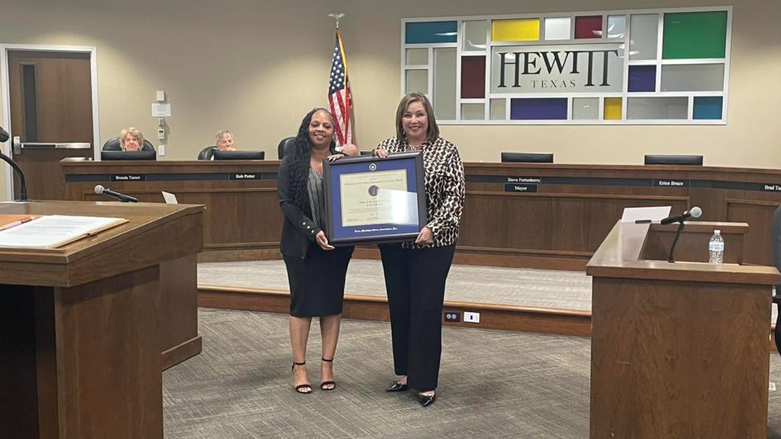 Hewitt City Secretary honored with Texas Municipal Clerk’s Office Achievement of Excellence Award