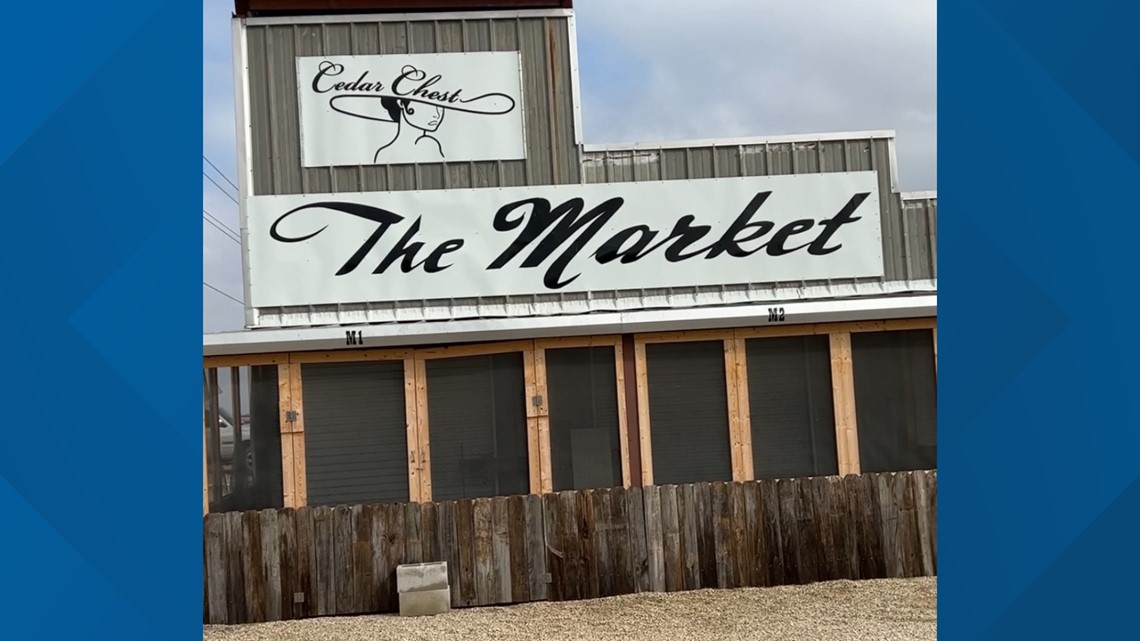 Be Lively Cedar Chest Antique Mall