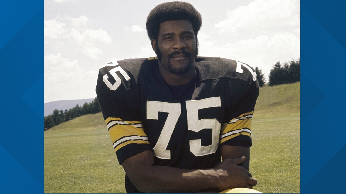 Mean' Joe Greene first ever to have jersey retired at Temple ISD