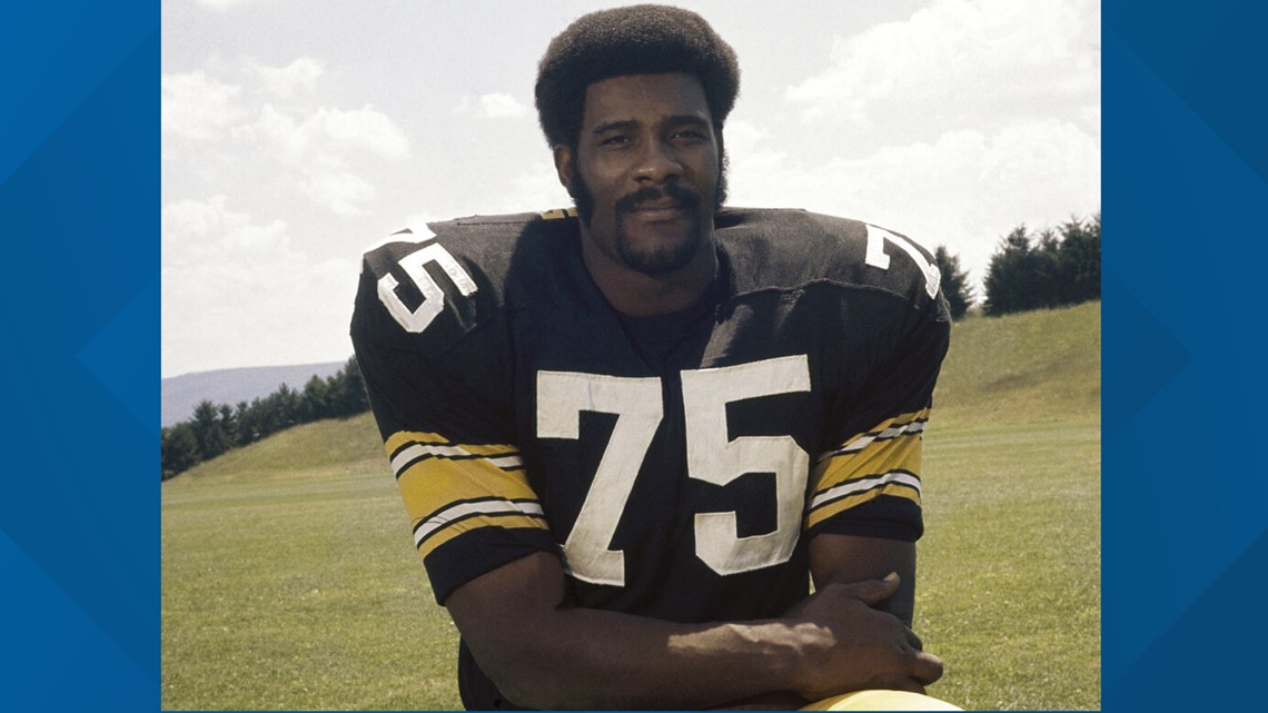 Mean' Joe Greene jersey retired by Temple ISD at ceremony