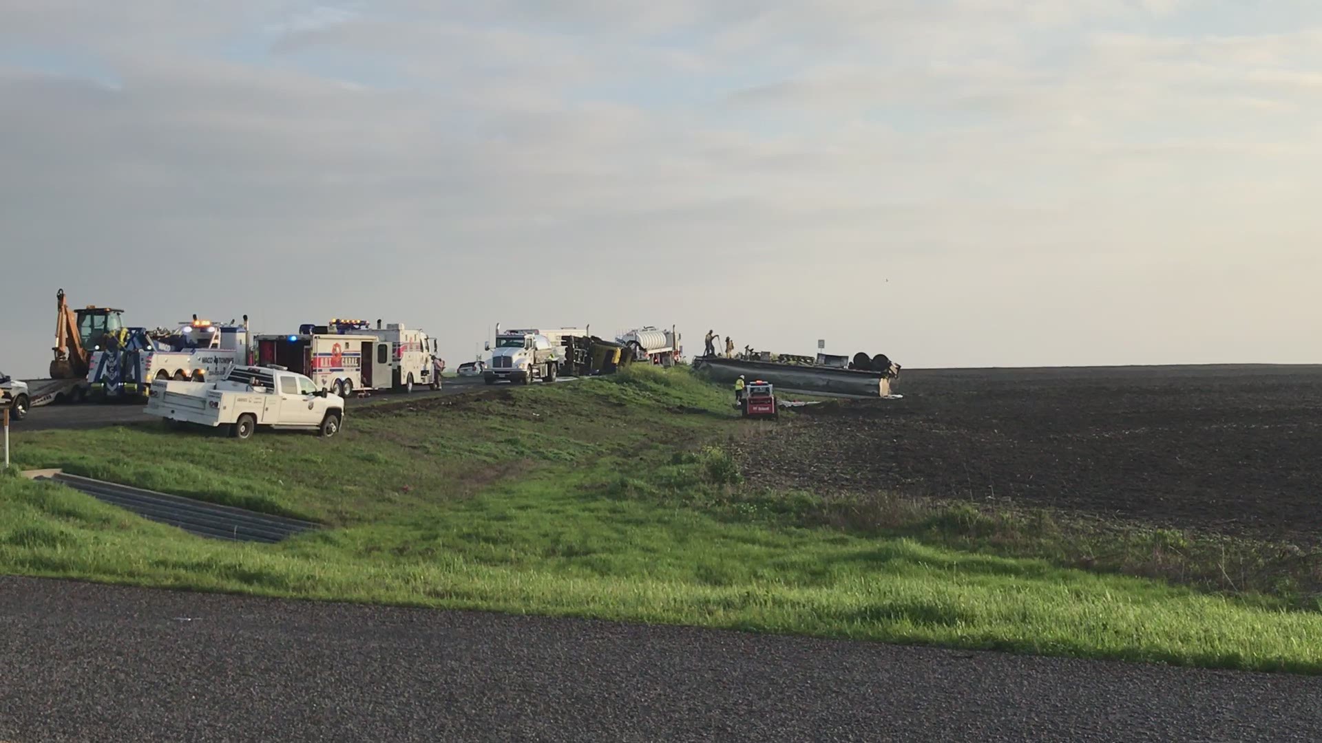 Accident involving a tanker truck shuts down part of Highway 31 in Axtell.