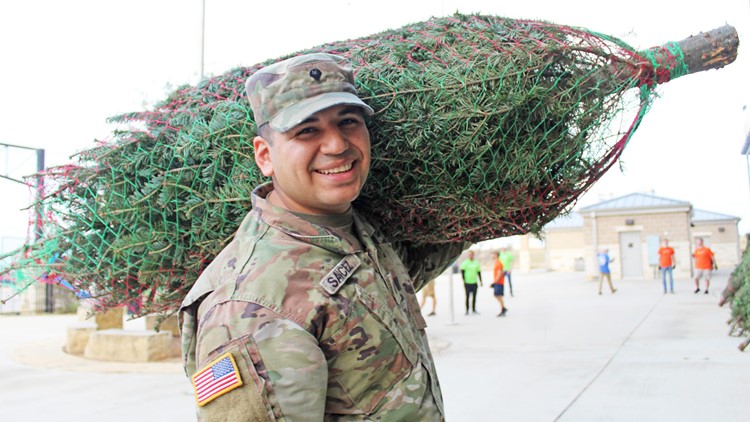Christmas Spirit Foundation donates more than 900 trees to Fort Hood families during Trees for Troops event