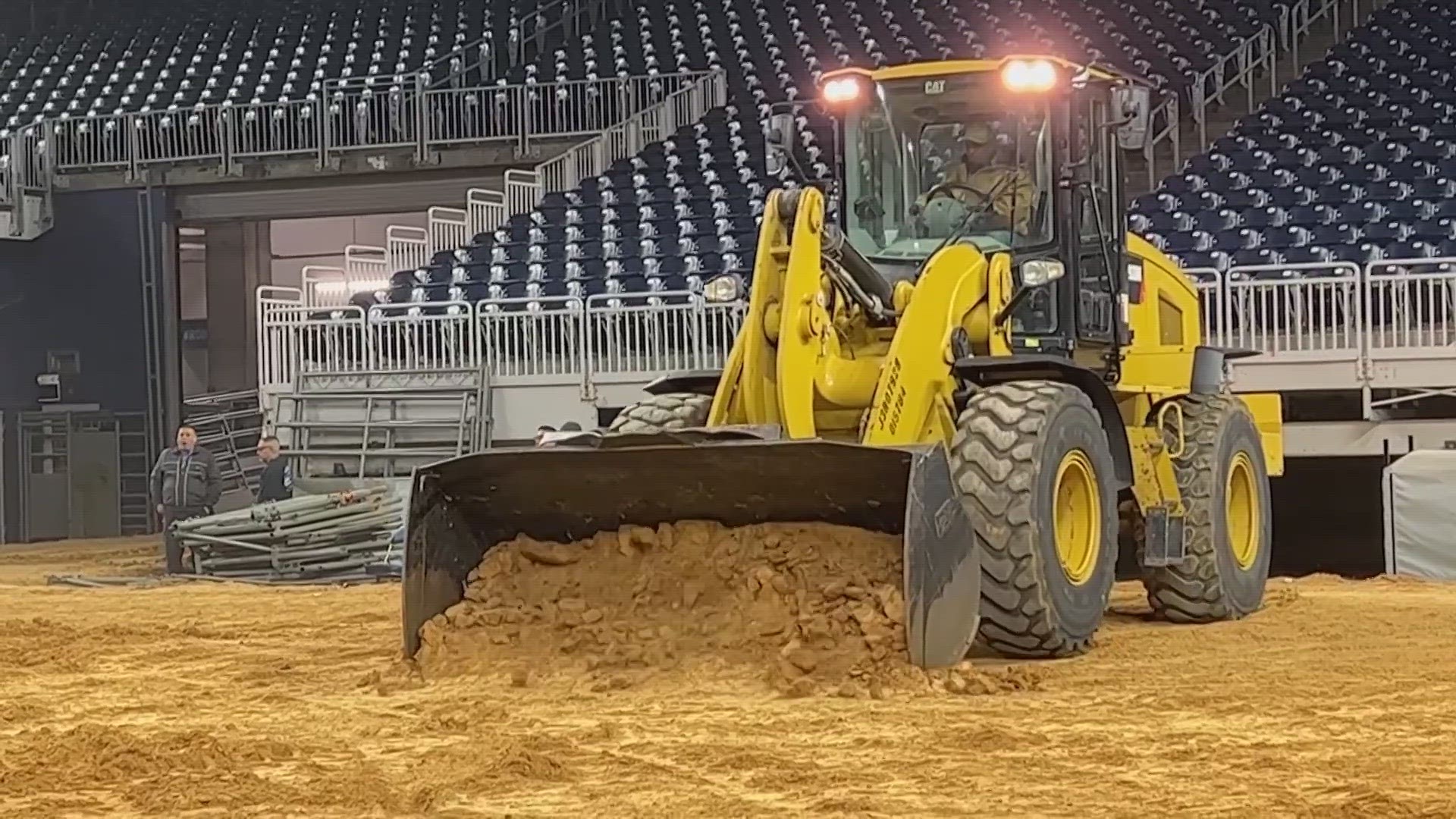 As soon as the lights came up after the final RodeoHouston concert of 2023, the real work started.
