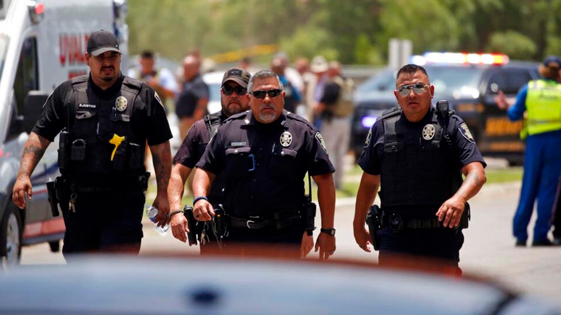 Uvalde school shooting: Uvalde Police response being investigated - Vimarsana News