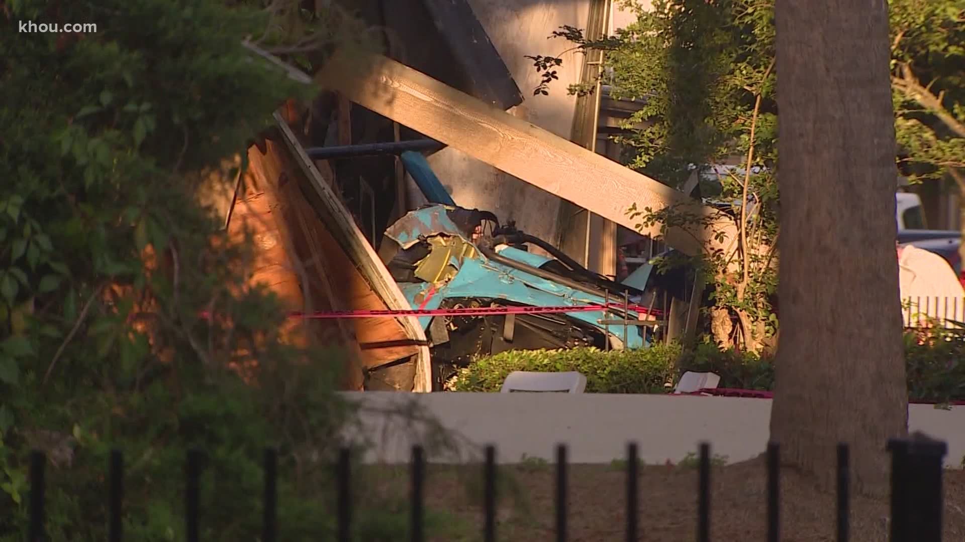 A tragic scene early Saturday morning when a HPD helicopter crashed into an apartment complex in north Houston. Two officers were in the chopper. One of them is dead