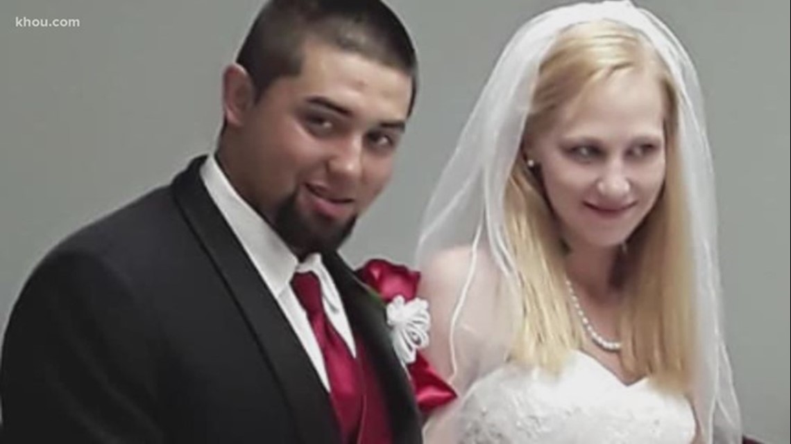 Nicolas Chavez shooting 4 Houston officers fired