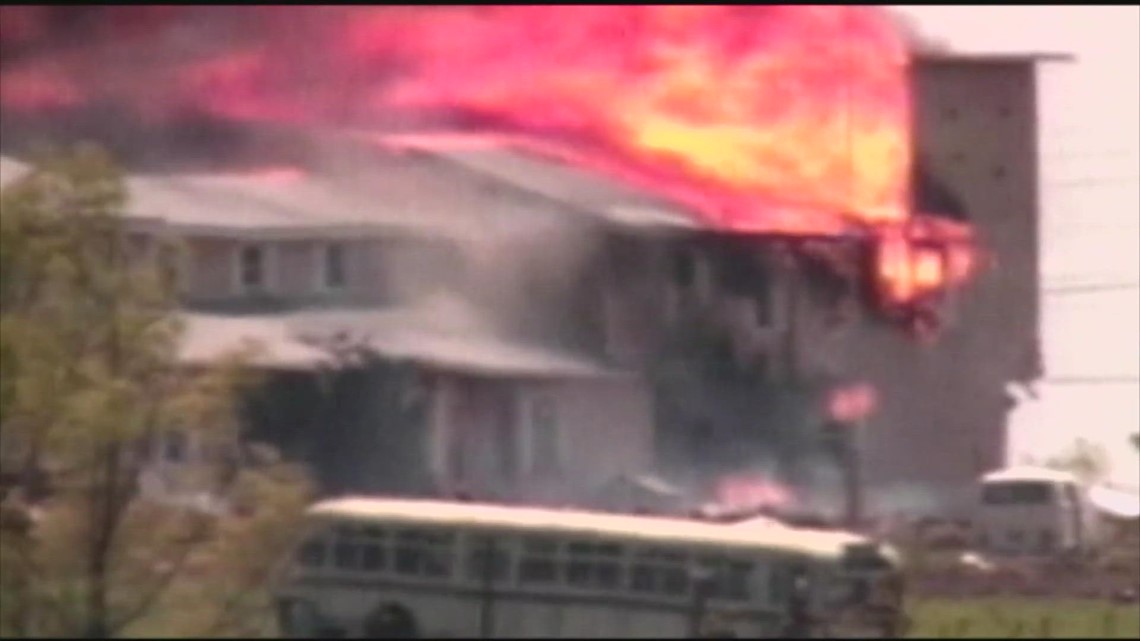 Lamar Professor recalls weeks of Waco Siege - Vimarsana News