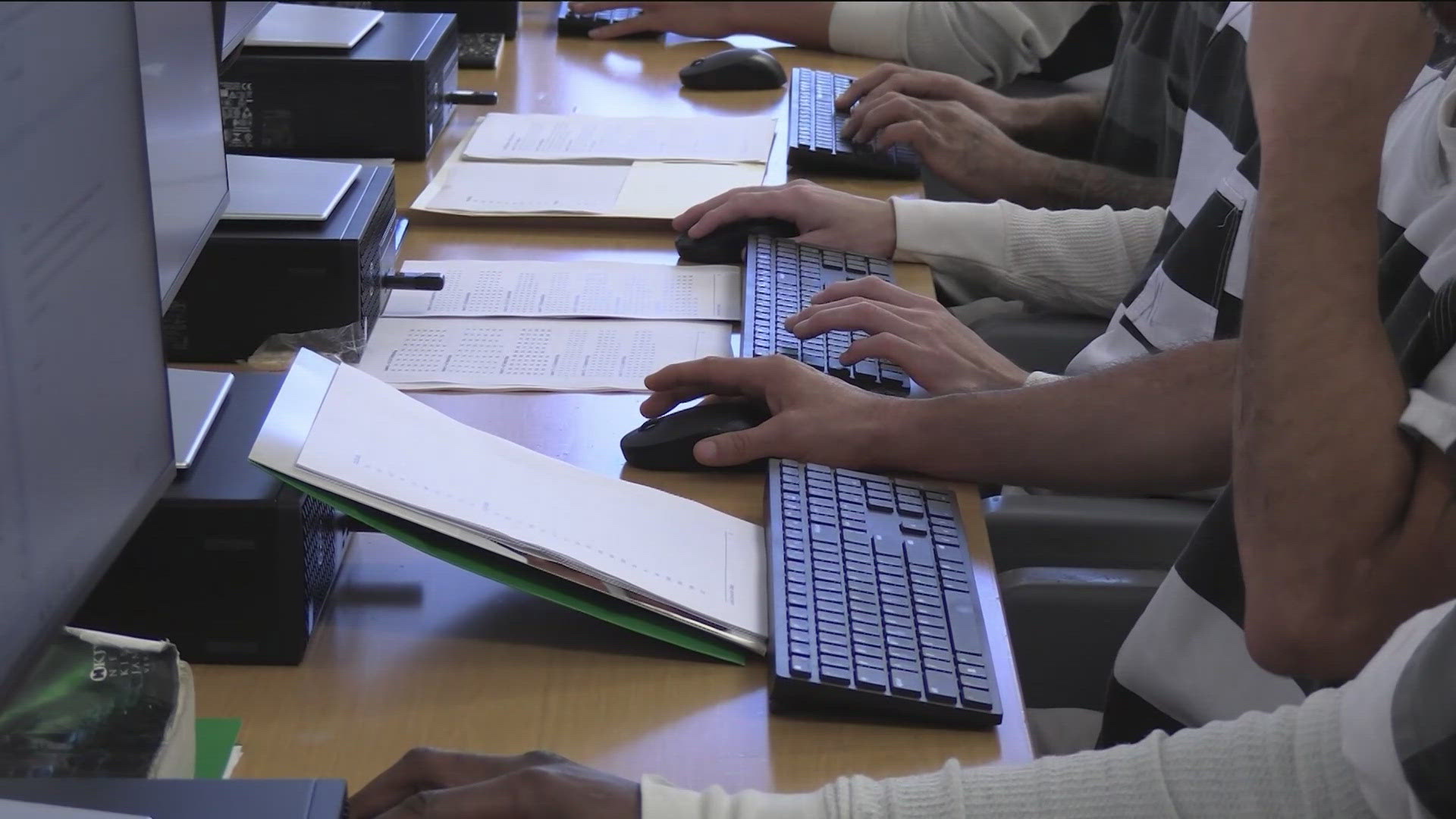 Twenty inmates in the Travis County Jail were picked for a pilot program that will increase their chances at starting a career once they are released.