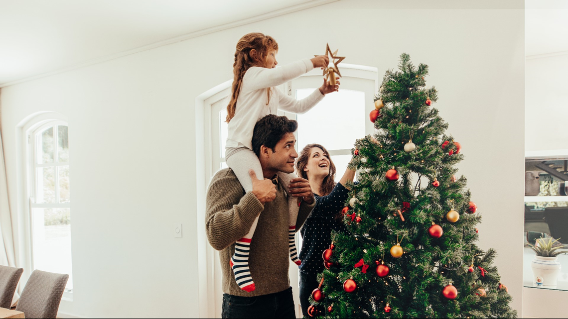 When is the best time to take your Christmas tree down?