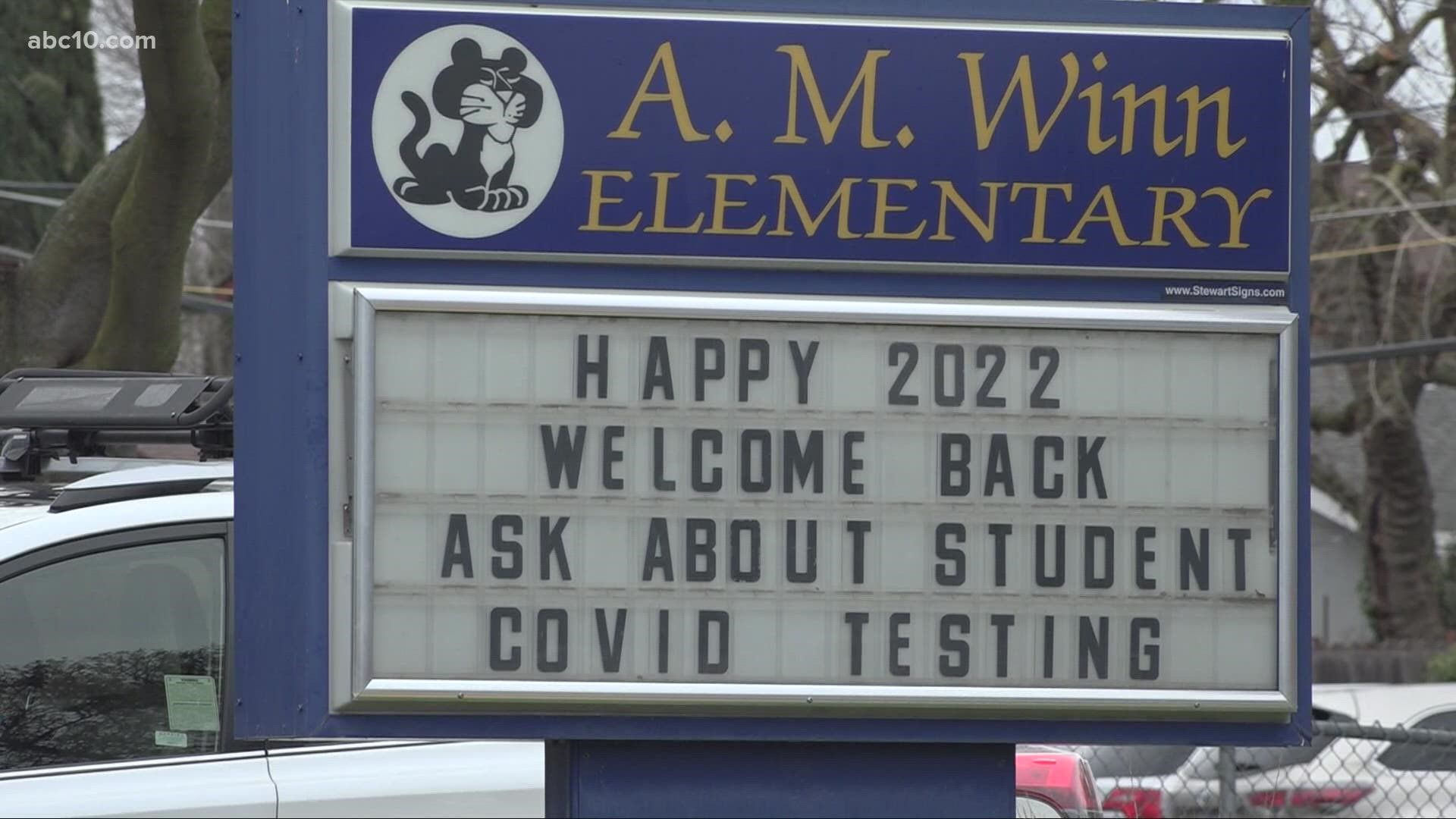 ABC10 reporter Lena Howland breaks down what a Sacramento school district is doing to ensure that students get tested for COVID-19.