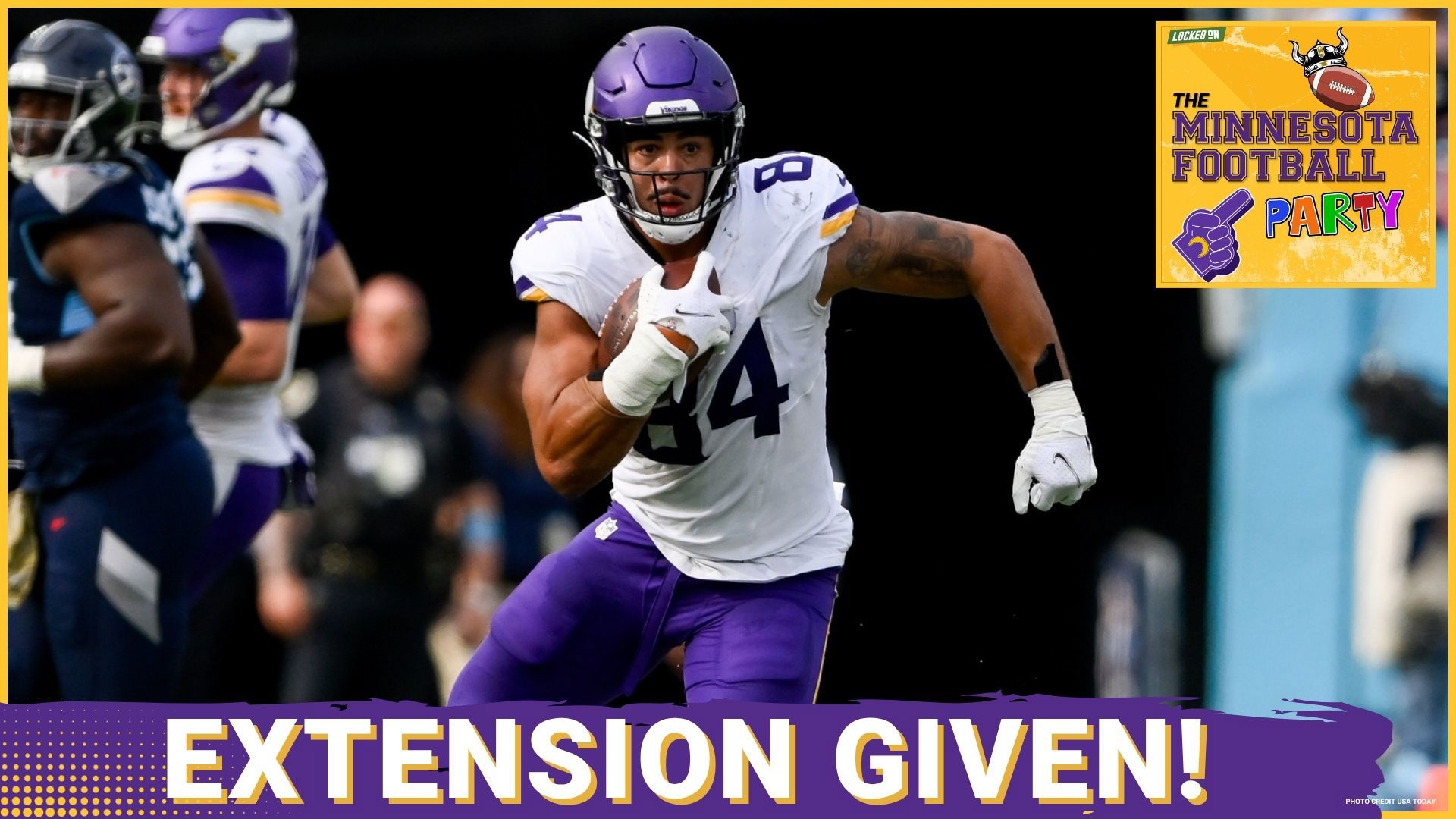 Minnesota Vikings TE Josh Oliver signed a 3-year extension, Christian Darrisaw was on the field again, and Brian Flores spoke to reporters.