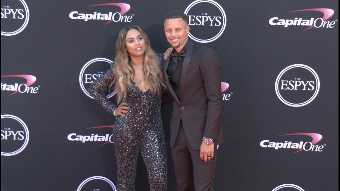 Steph And Ayesha Curry S Nudes Leaked Online Causing Social Media Frenzy