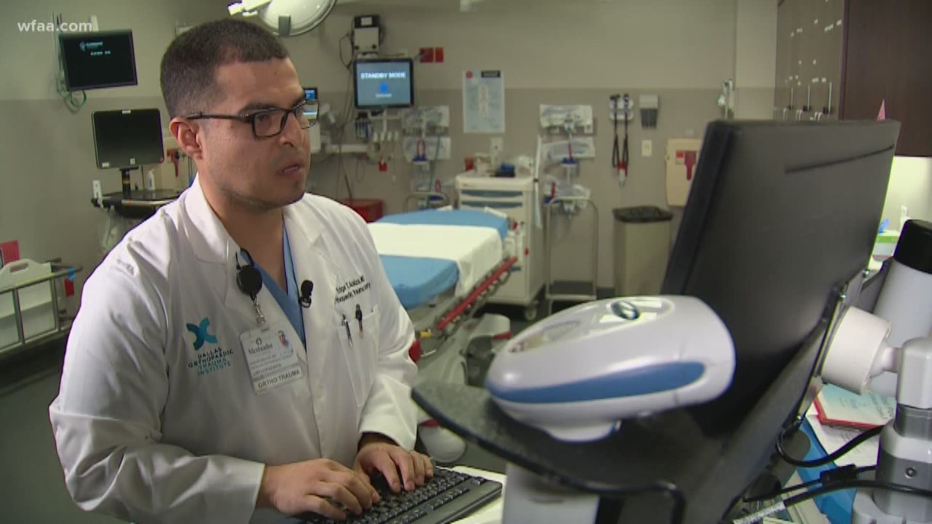 Dallas orthopedic trauma surgeon on Allen Hurns' gruesome ankle injury