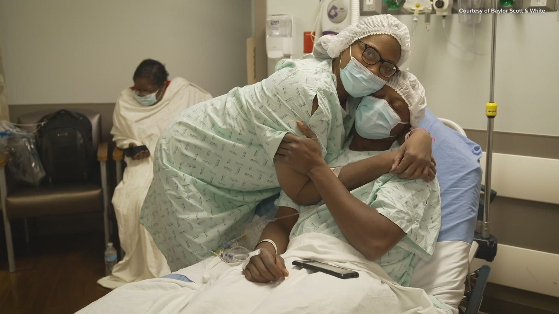 The couple spent months traveling between their home in Shreveport, Louisiana to Baylor University Medical Center in Dallas for dialysis and treatments.