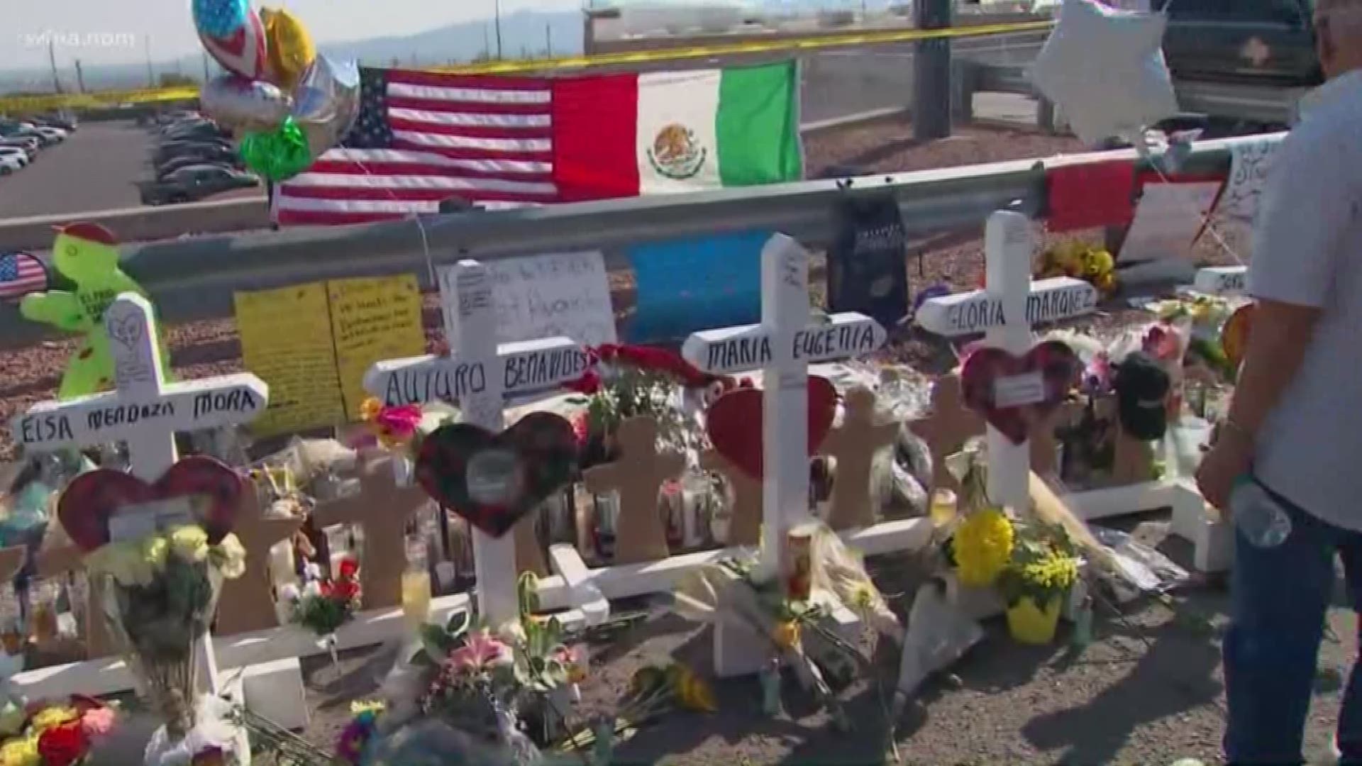 Many others are showing signs of support for El Paso, from donating blood to carving crosses.