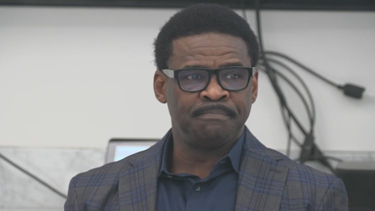 Michael Irvin is still suspended from the NFL Network, official confirms
