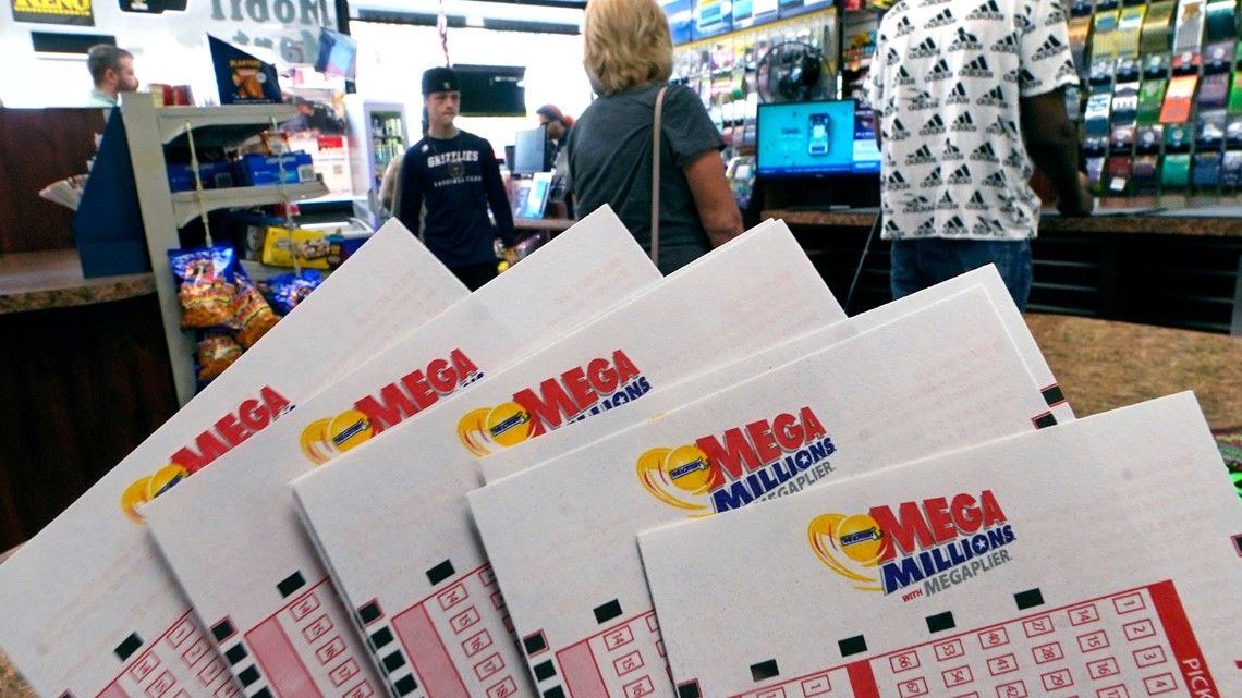 Who won Mega Millions? Can the winner remain anonymous?