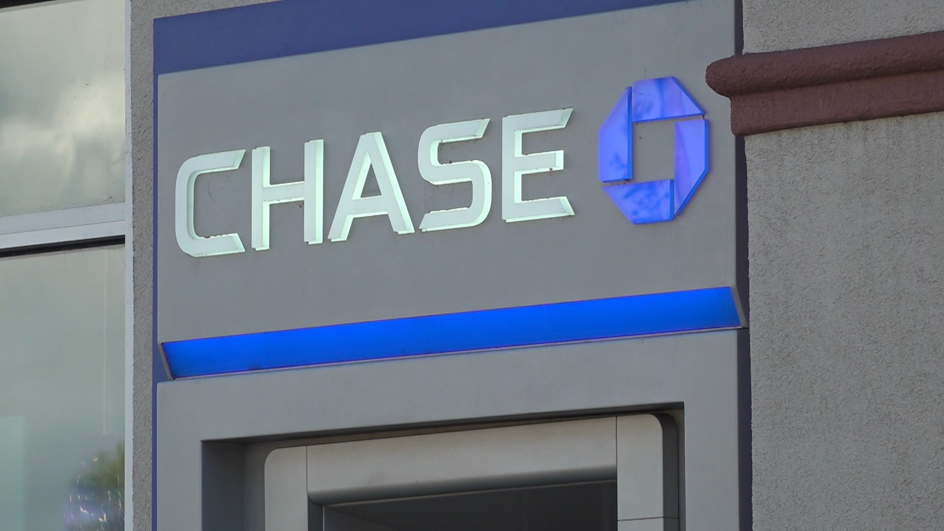 People were following a TikTok trend when a 'glitch' in Chase ATMs was discovered - but it all amounts to check fraud.